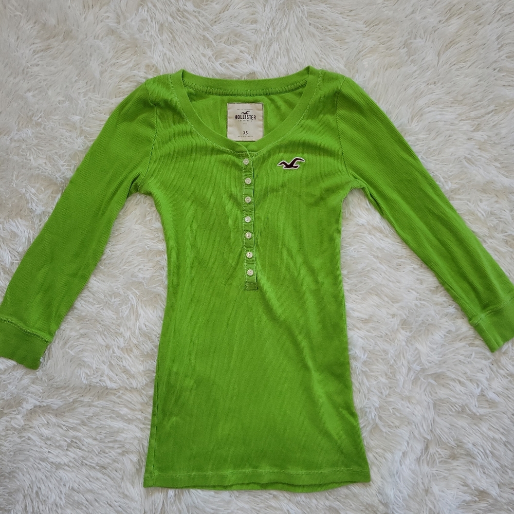 Vintage Y2k Hollister Henley Size XS